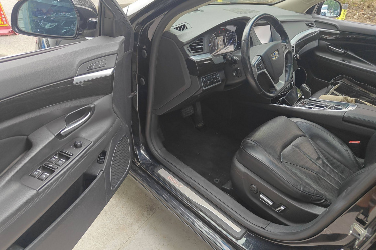 吉利汽车 博瑞 2015款 1.8T 旗舰型中控内饰7003