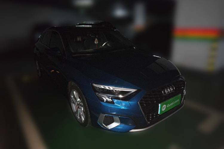 奥迪A3 2021款 Sportback 35 TFSI 时尚致雅型车身外观3