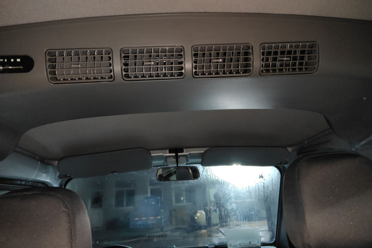 五菱汽车 五菱荣光 2020款 1.5L 加长基本型 国VI L3C局部细节22