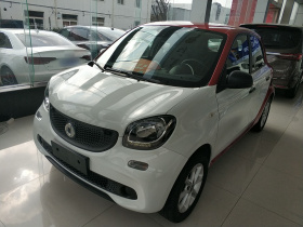 smart forfour 2018款 1.0L 52千瓦灵动版