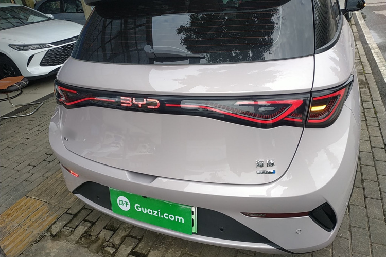 比亚迪 海豚 2025款 智驾版 410km 时尚版车身外观6004