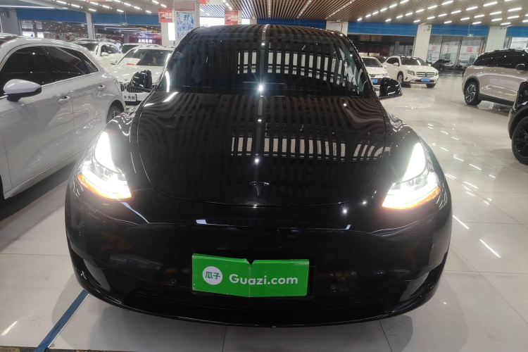 特斯拉 Model Y 2022款 改款 后轮驱动版车身外观6001