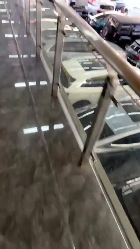 理想汽车 理想ONE 2021款 增程6座版讲解2