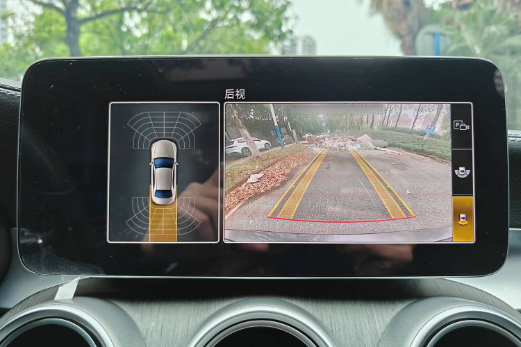 奔驰C级 2020款 改款 C 260 L中控内饰7015