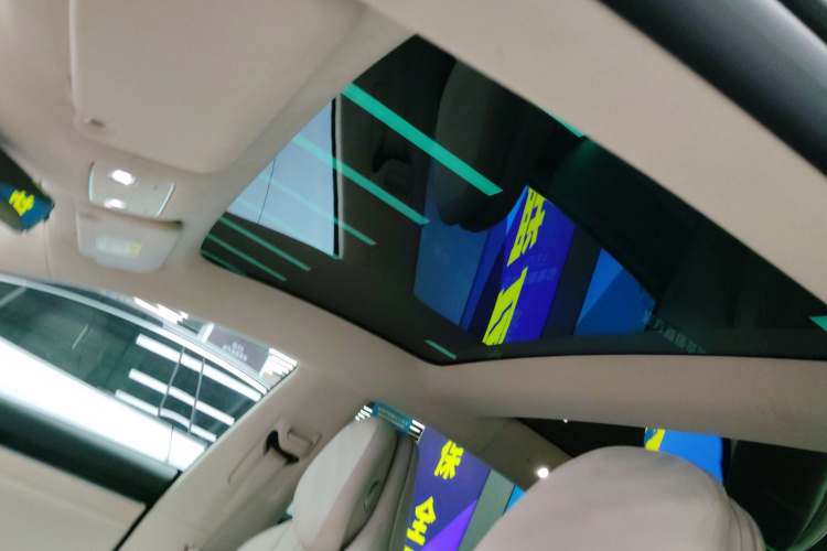 鸿蒙智行 智界S7 2025款 855km Max局部细节22