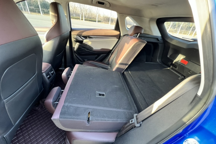 思皓QX 2021款 300T DCT追光版局部细节9001