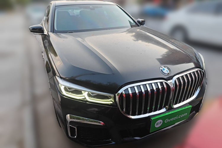 宝马7系 2019款 730Li 豪华套装车身外观6001