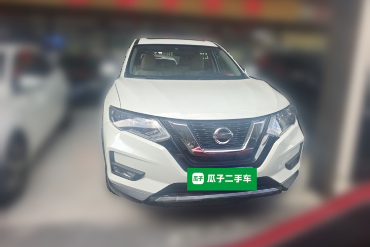 日产 奇骏 2017款 2.0L CVT舒适版 2WD车身外观2