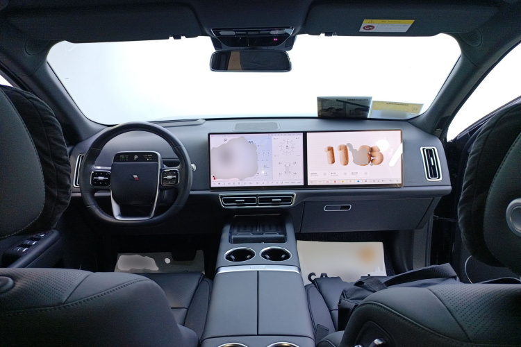 理想汽车 理想L9 2024款 Ultra中控内饰12