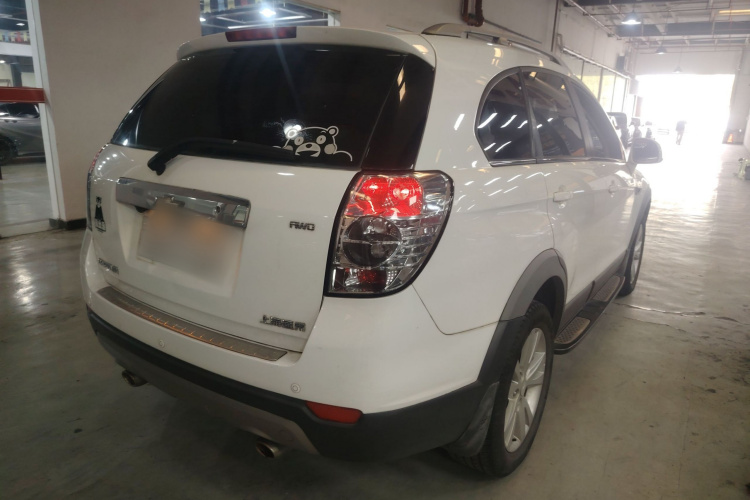 雪佛兰 科帕奇 2014款 2.4L 四驱旗舰版 7座车身外观7