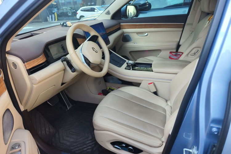 鸿蒙智行 问界M7 2024款 1.5T 后驱Plus版 5座局部细节19