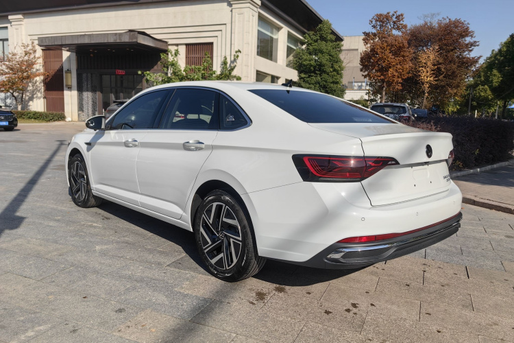 大众 速腾 2025款 改款三 300TSI DSG超越版车身外观6009