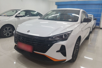 东风风神 奕炫 2025款 1.5L 荣耀版