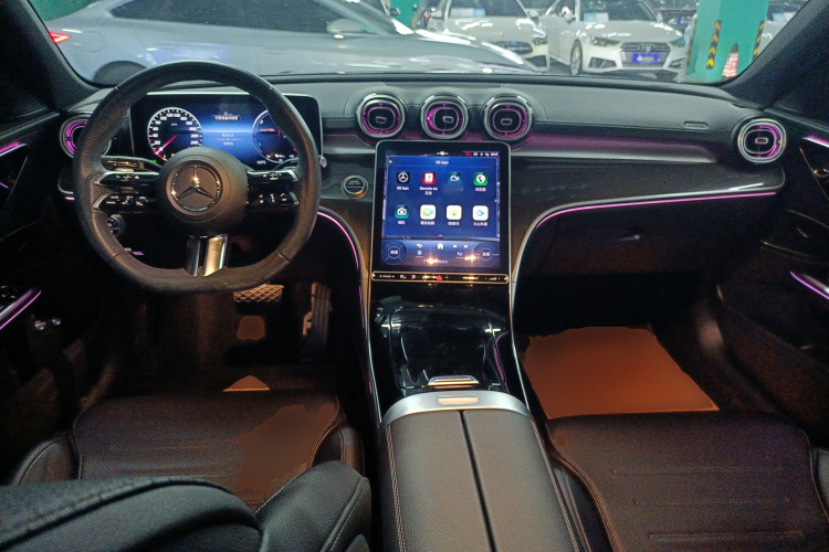 奔驰C级新能源 2023款 C 350 eL中控内饰7002