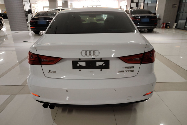 奥迪A3 2016款 Limousine 35 TFSI 领英型车身外观6004