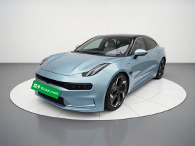 极氪001 2022款 超长续航双电机 YOU版