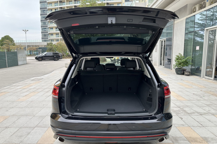 大众 途锐 2021款 2.0TSI 领航特别版局部细节9003