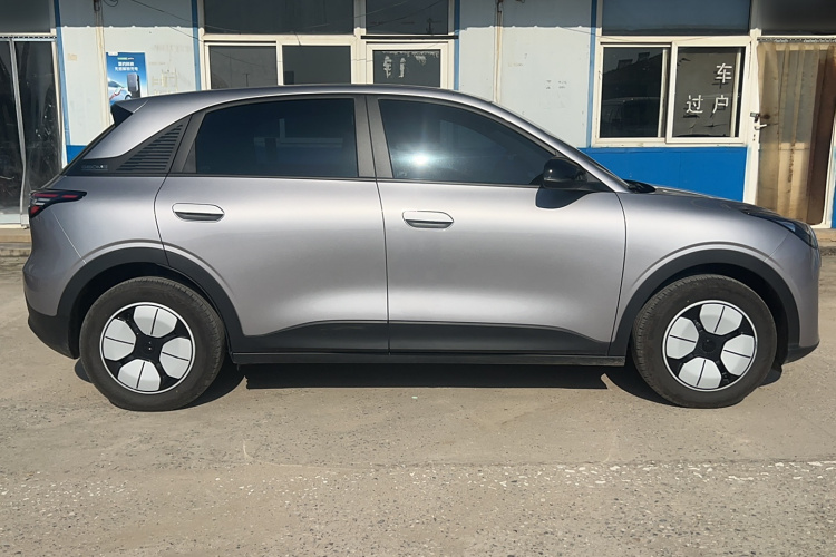 吉利银河 星愿 2025款 310km 青春版车身外观6002