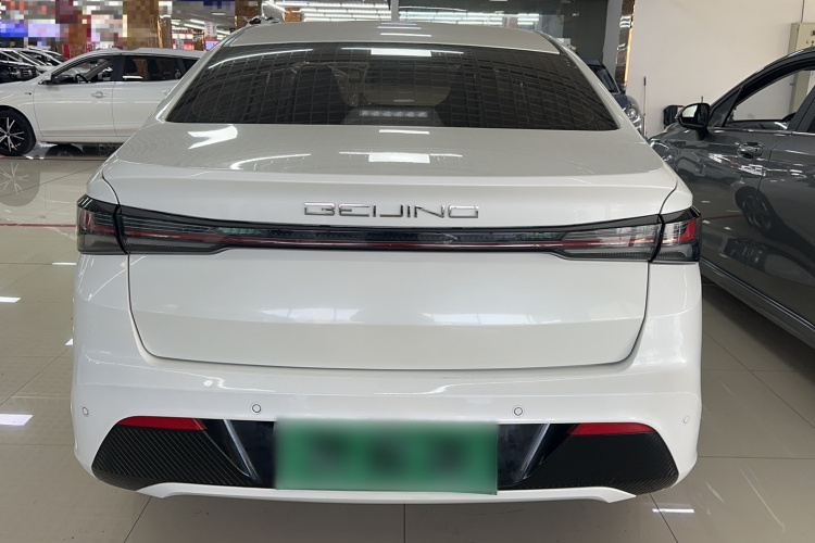 北京汽车 北京EU5 PLUS 2023款 R500 优享出行版车身外观6004