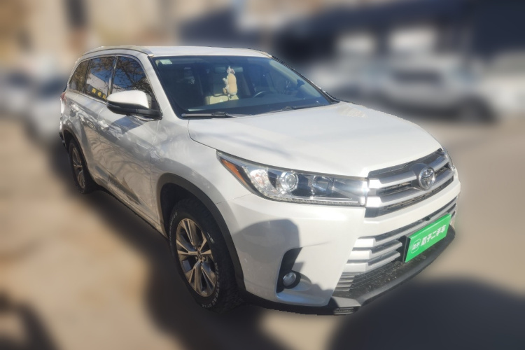 丰田 汉兰达 2021款 2.0T 四驱精英版 7座车身外观3