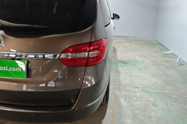 别克GL8 2017款 25S 舒适型 国V车身外观6006