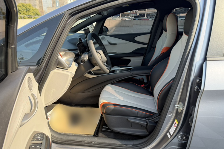 比亚迪 海豚 2021款 405km 自由版局部细节19