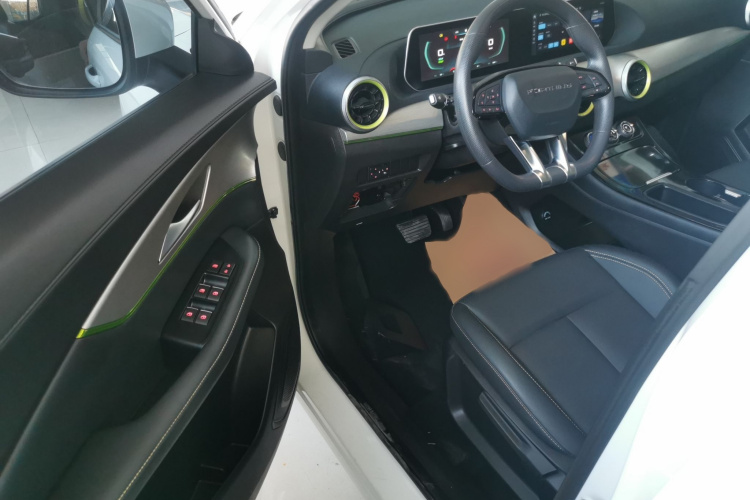 东风风行 风行雷霆 2024款 410+中控内饰7003