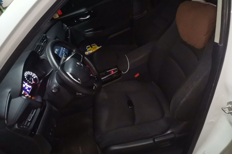 本田 凌派 2019款 180Turbo CVT舒适版 国VI中控内饰19