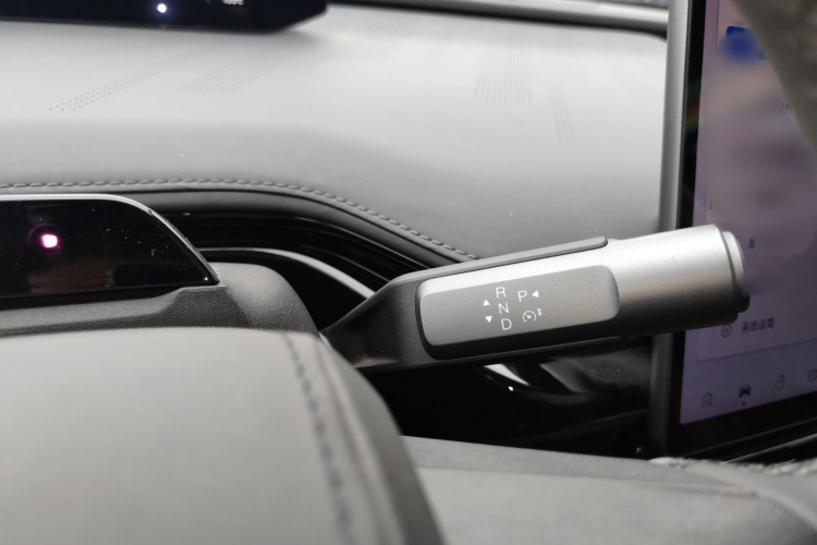 昊铂GT 2023款 710后驱超充Max版局部细节18