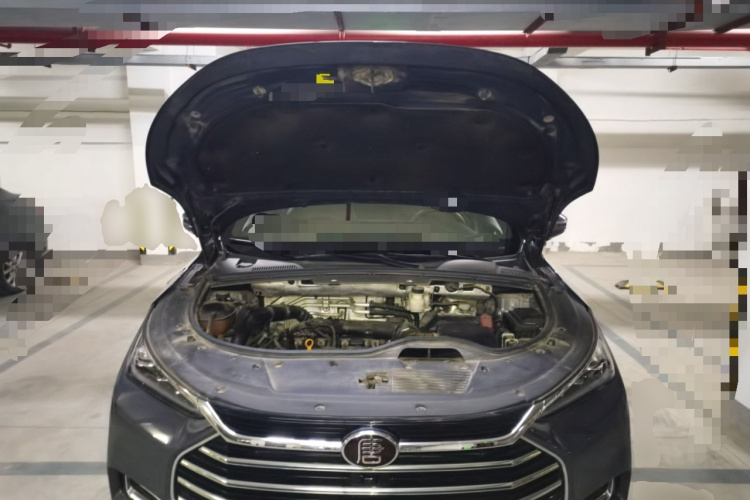 比亚迪 唐 2021款 2.0T 自动旗舰型局部细节24