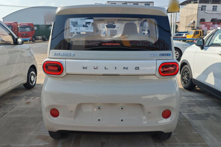 五菱汽车 宏光MINIEV 2024款 第三代 215km 青春版车身外观6004