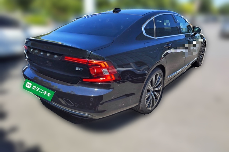 沃尔沃S90 2023款 B5 智雅豪华版车身外观7