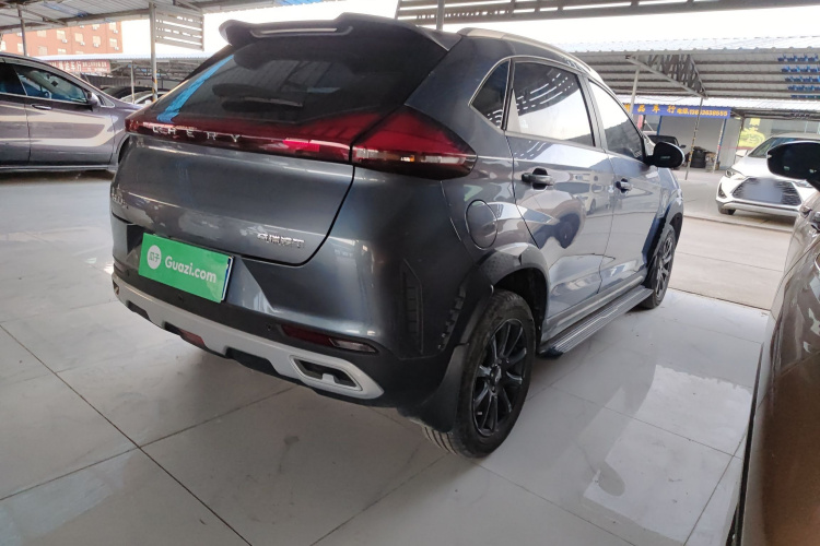 奇瑞 瑞虎3X 2023款 1.5L CVT时尚版车身外观7