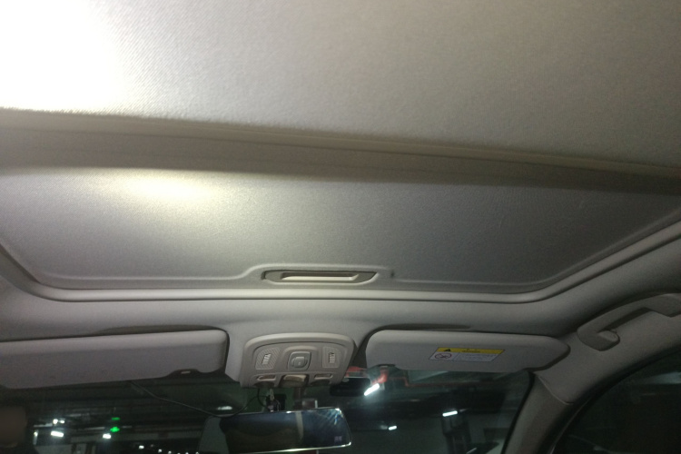 雪铁龙C4L 2019款 230THP 自动领先型中控内饰22