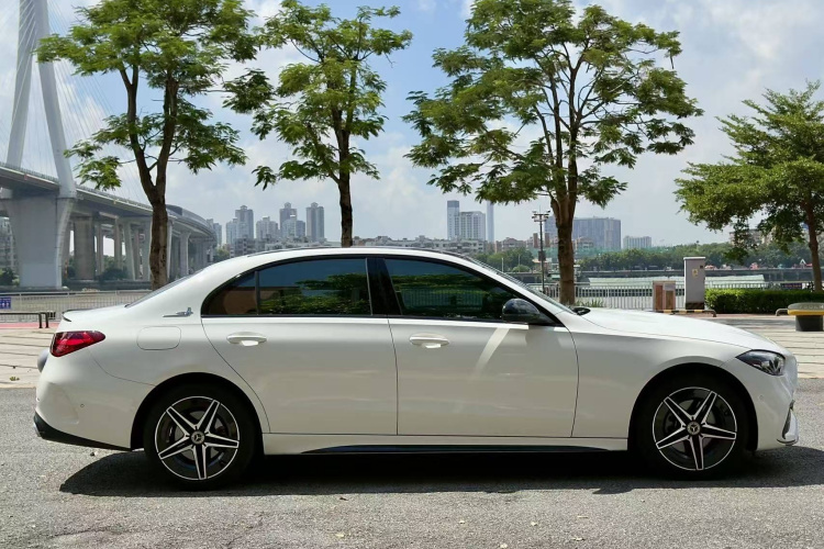 奔驰C级 2024款 C 260 L 皓夜运动版车身外观6007