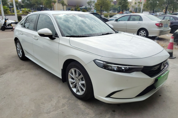 本田 型格 2022款 240TURBO 手动专属版车身外观3