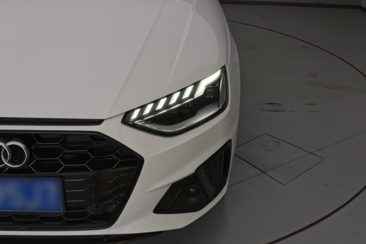 奥迪A4L 2022款 40 TFSI 豪华动感型车身外观6002