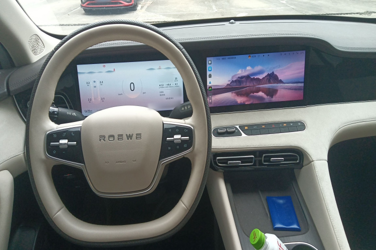 荣威D7 2023款 DMH 125km 卓越版中控内饰7002