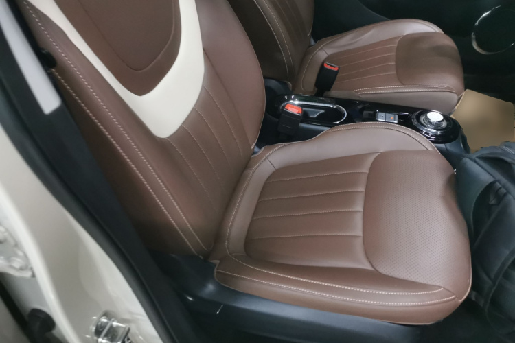 五菱汽车 五菱缤果 2024款 333km 悦享款局部细节41