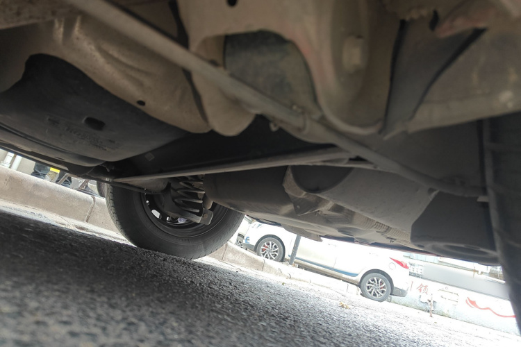 大众 Polo 2016款 1.4L 自动风尚型局部细节9003