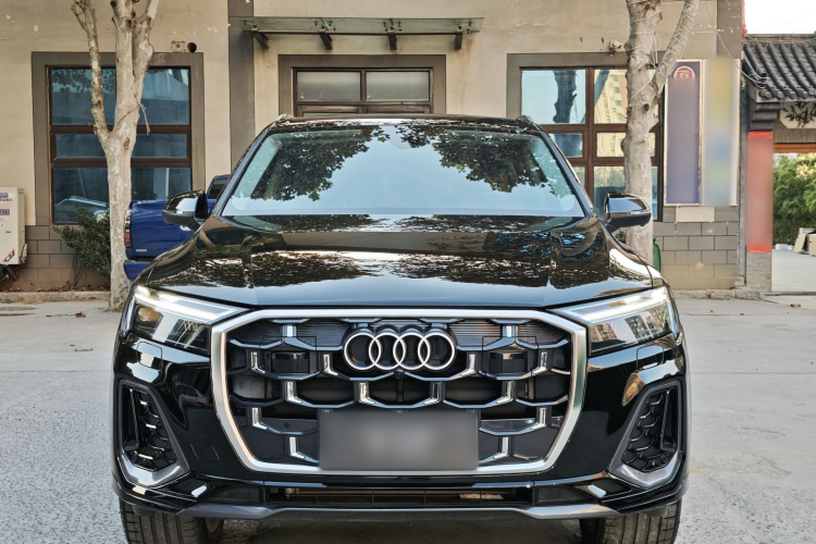 奥迪Q7 2024款 45 TFSI quattro S line运动型车身外观6001