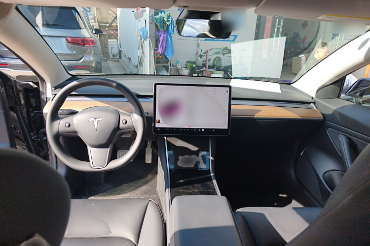 特斯拉 Model 3 2020款 改款 标准续航后驱升级版中控内饰12