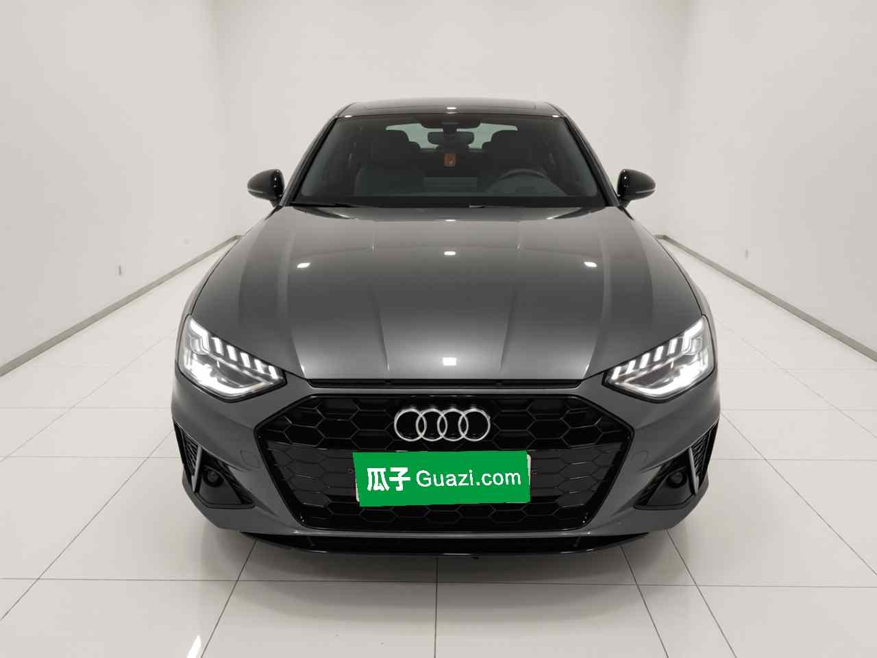 奥迪A4L 2024款 40 TFSI 豪华动感型(1)