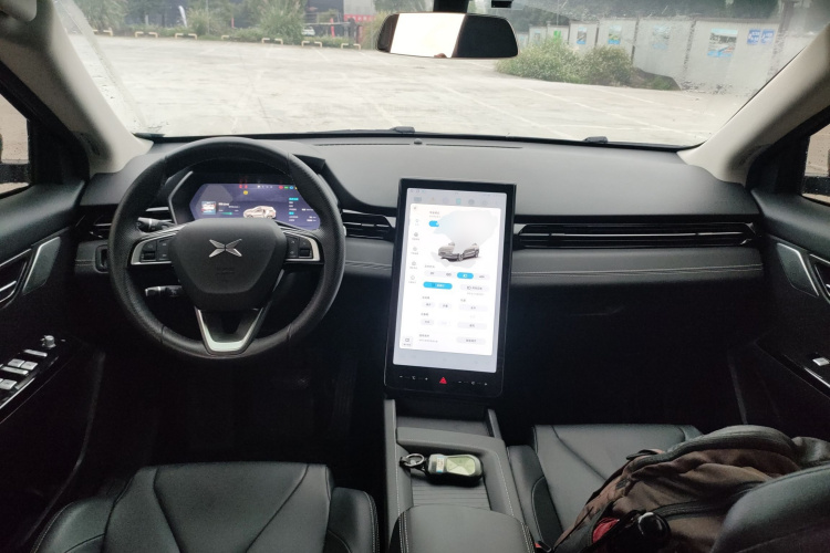 小鹏G3 2021款 G3i 460G中控内饰12