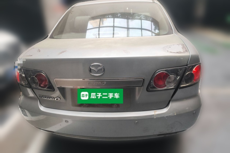 马自达6 2011款 2.0L 自动时尚型车身外观6