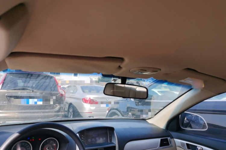 别克 凯越 2013款 1.5L 自动经典型局部细节22