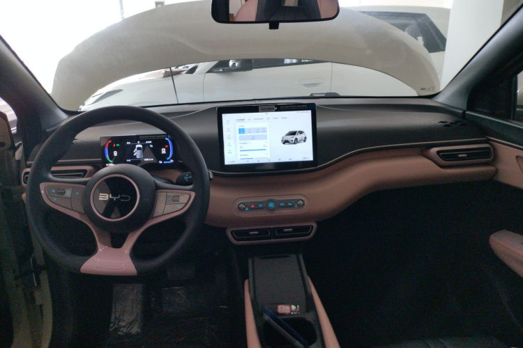 比亚迪 海鸥 2025款 305km 活力版中控内饰12