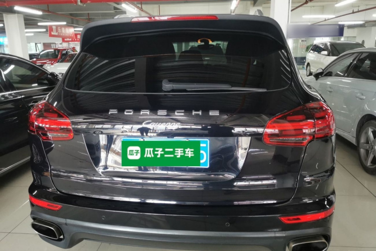 保时捷 2016款 Cayenne 3.0T车身外观6