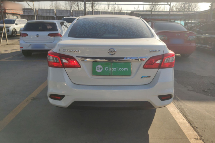 日产 轩逸 2019款 1.6XV CVT智联尊享版 国VI车身外观6