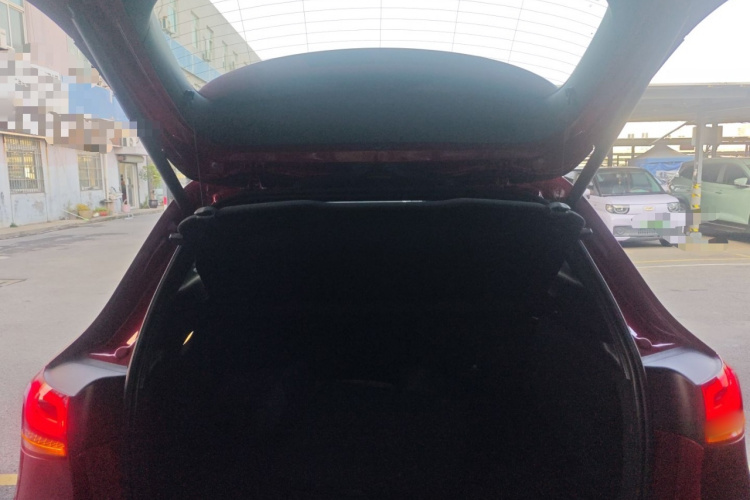 奔驰GLA 2023款 GLA 220局部细节23